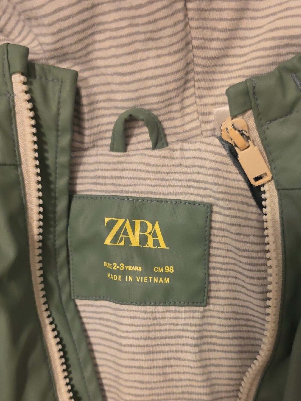 ZARA Green Hooded Raincoat with Striped Lining - Picture 2 of 4
